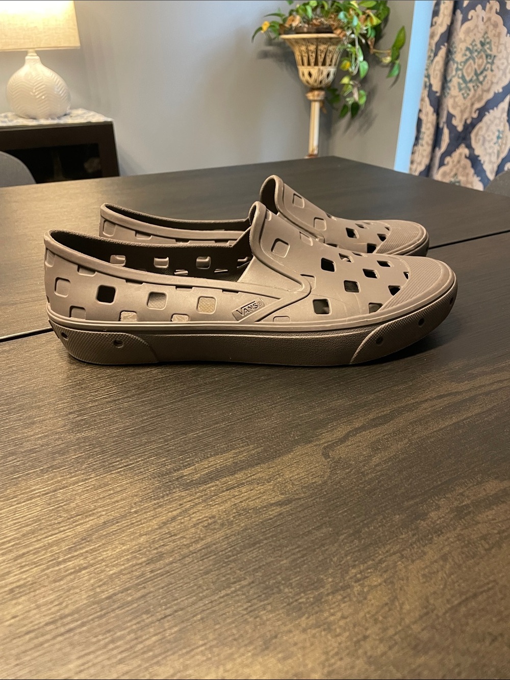 Vans Men’s Slip-On TRK Shoes - Picture 4 of 7